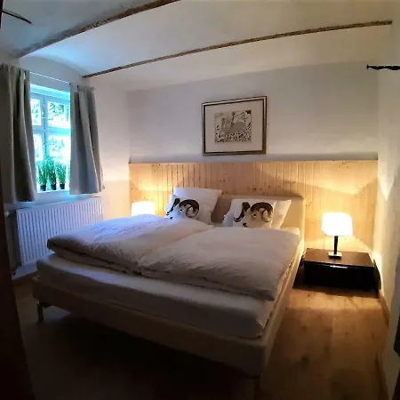 B&B In Karwe 네우루핀
